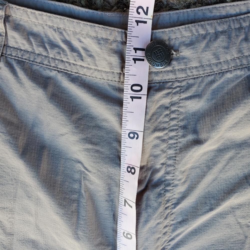47) COLUMBIA Omni-Shade Lightweight Cargo Shorts Sz. 38x12 - Picture 7 of 9